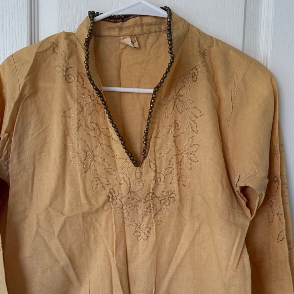 🌸Ladies Mustard Embroidered Tunic Top - Picture 2 of 12